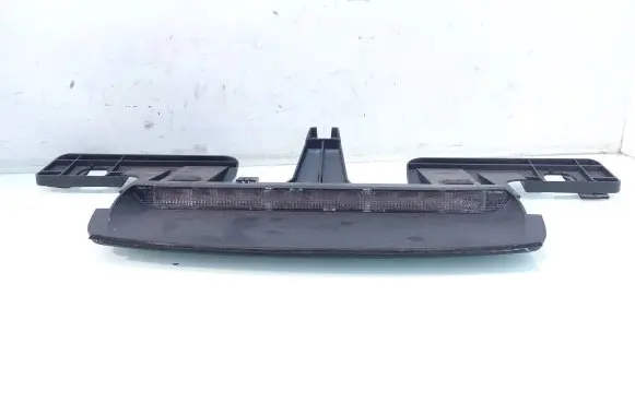 Volvo S80 Third/center stoplight 8693988
