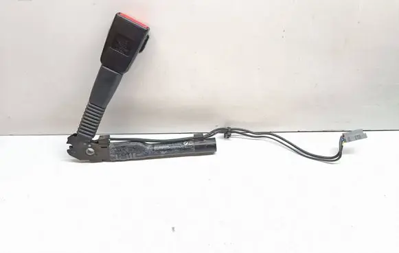 BMW 3 E90 E91 Front seatbelt buckle 7213564