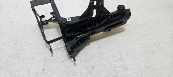 BMW 5 F10 F11 Headlight/headlamp mounting bracket 7200793
