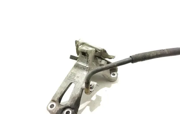 Audi A5 8T 8F Engine mounting bracket 8K0199308AQ 8K0199308