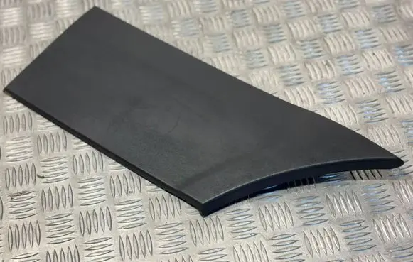 Mercedes-Benz Sprinter W906 Rear fender molding trim A9066905582 ZGS006 A9066901362