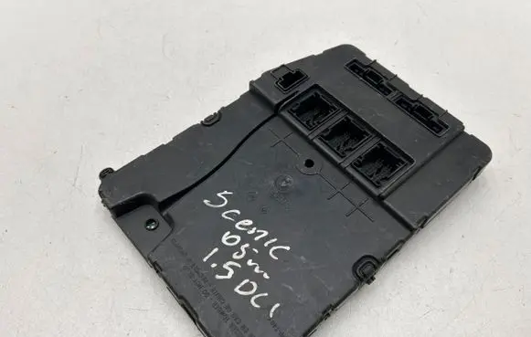 Renault Megane II Comfort/convenience module 8200433200 S118460320E