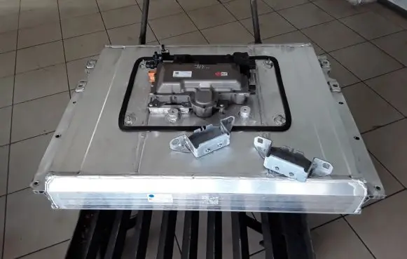 Audi A6 S6 C8 4K Hybrid / electric car battery 4K0915100J