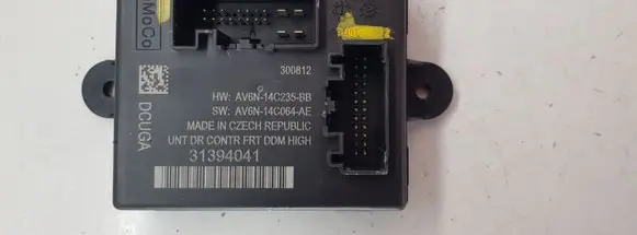 Volvo V40 Door control unit/module 31394041