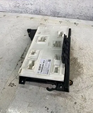Mercedes-Benz CLA C117 X117 W117 Comfort/convenience module A1569005303