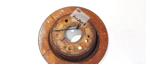 Honda FR-V Rear brake disc neventiliuojamas