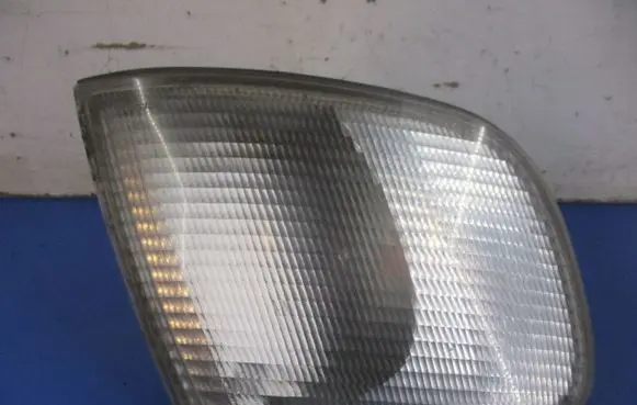 Audi 100 S4 C4 Front indicator light 