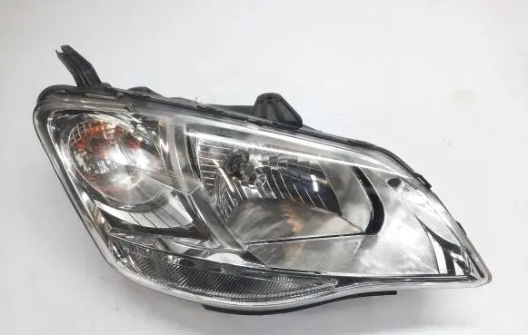 SsangYong Korando Headlight/headlamp