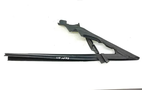 BMW Z4 g29 Rubber seal front coupe door window 7429633 8811009