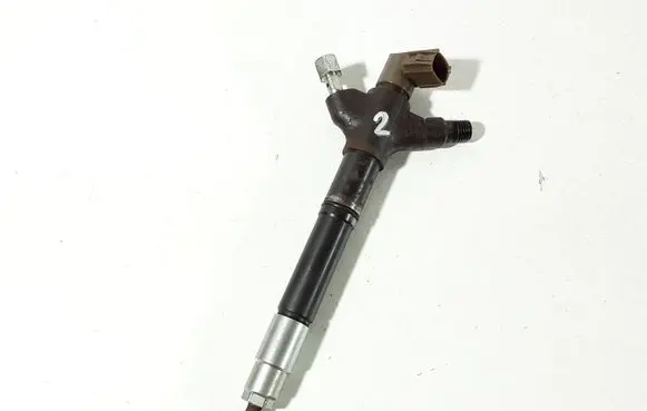 Toyota Verso Fuel injector 236700R090