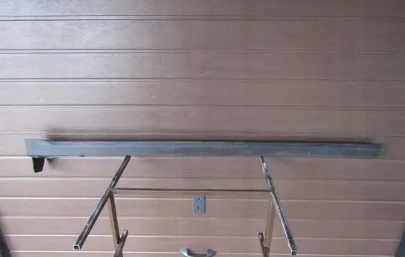 KIA Sorento Front sill (body part) 