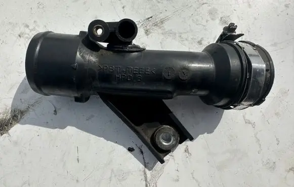 Nissan Qashqai Engine coolant pipe/hose HP03