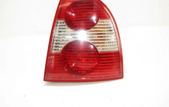 Volkswagen PASSAT B5.5 Rear/tail lights 3b5945096ae