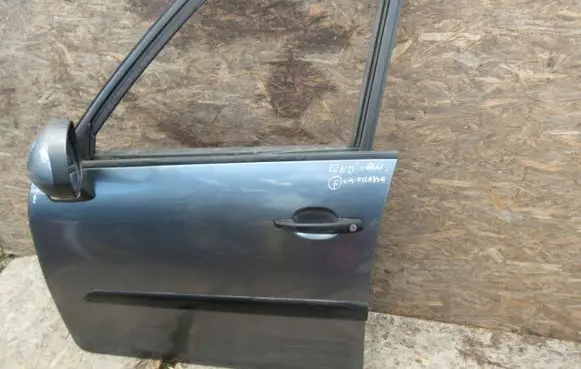 Citroen C4 I Picasso Front door
