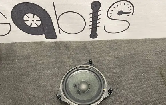 Mercedes-Benz GLC X253 C253 Rear door speaker A2228200202