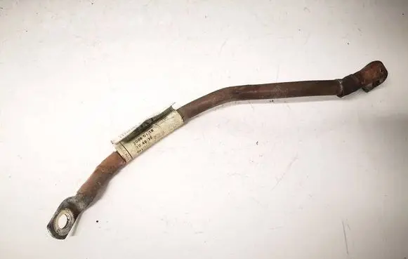 Opel Astra H Positive cable (battery) 13136384