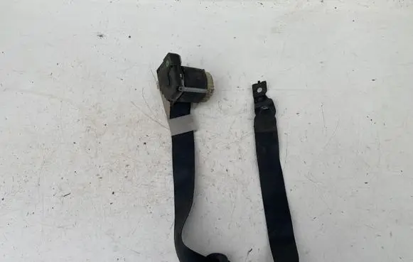 Opel Zafira A Front seatbelt