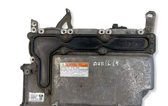 Toyota Auris E180 Voltage converter inverter G920047190