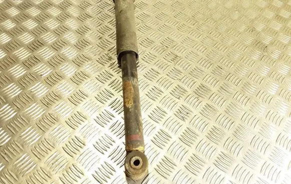 Mitsubishi Grandis Rear shock absorber/damper