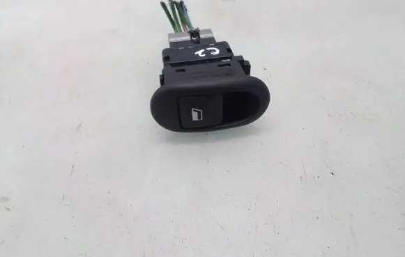 Citroen C2 Electric window control switch 96605364