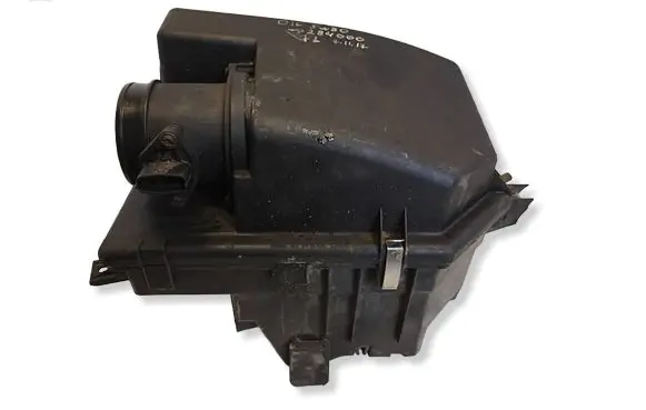 Volvo XC90 Air filter box 8638962