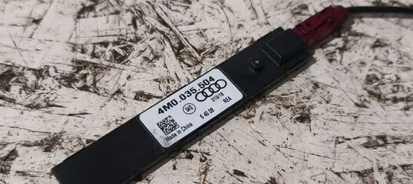 Audi A5 Aerial antenna amplifier 4M0035504