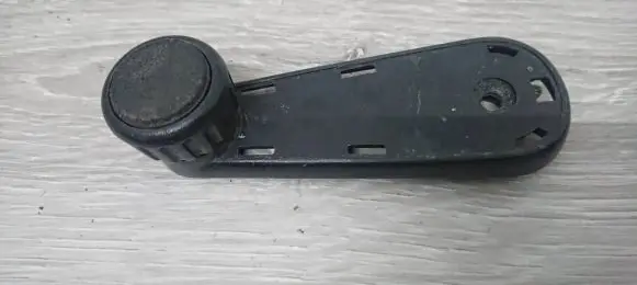 Volkswagen Golf II Front door window winding handle 2171