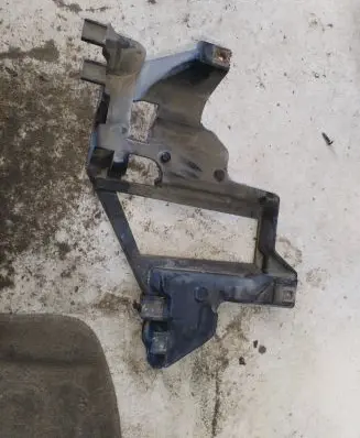BMW X5 E53 Headlight/headlamp mounting bracket 224567