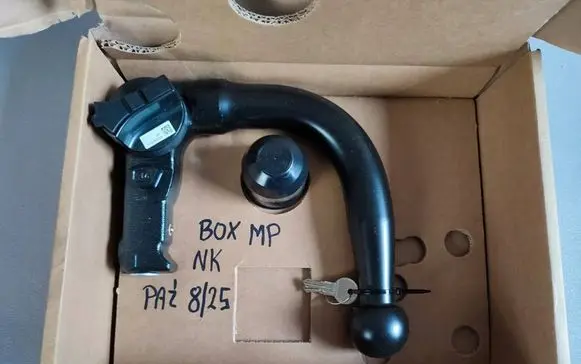 BMW X2 F39 Tow bar electric socket 9463513 51129463513