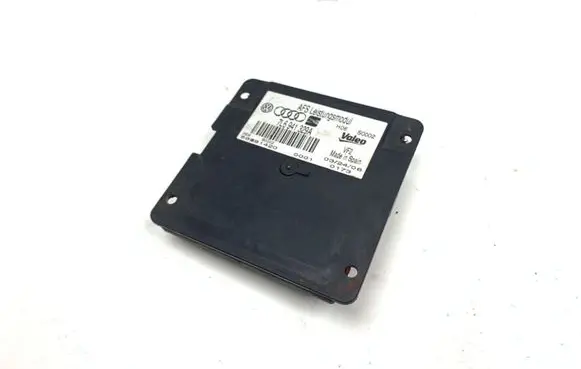 Volkswagen PASSAT B6 Headlight ballast module Xenon 7L6941329A 89391420