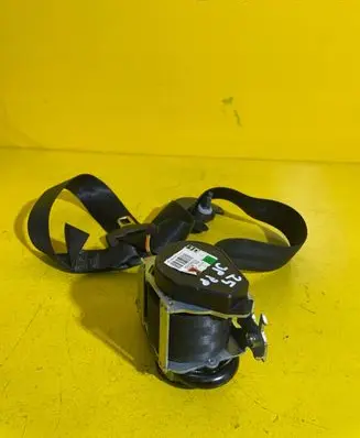 Peugeot 308 Seat belt trim 
