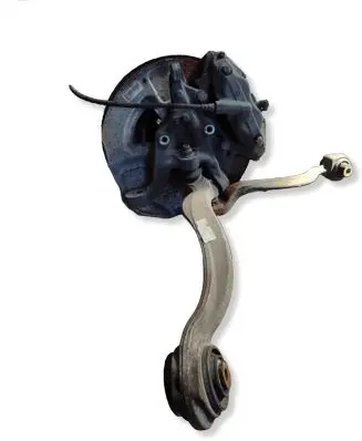 Mercedes-Benz C W205 Front wheel hub 