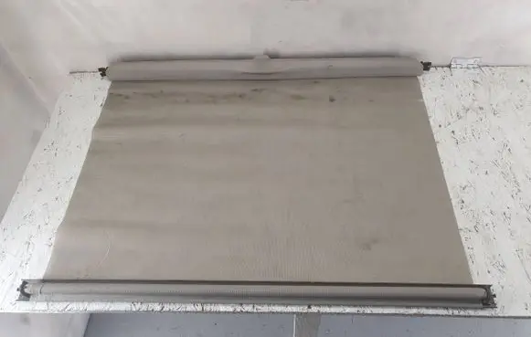 Volvo V70 Estate rear side window sun shade/blind 