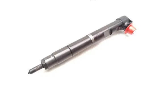 Mercedes-Benz C W204 Fuel injector A6510704987