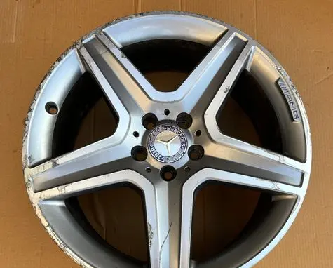 Mercedes-Benz GLA W156 X156 R19 alloy rim A1564010600 1564010600