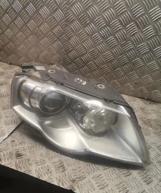 Volkswagen PASSAT B6 Headlight/headlamp 3c0941752g