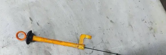 Oil level dip stick
