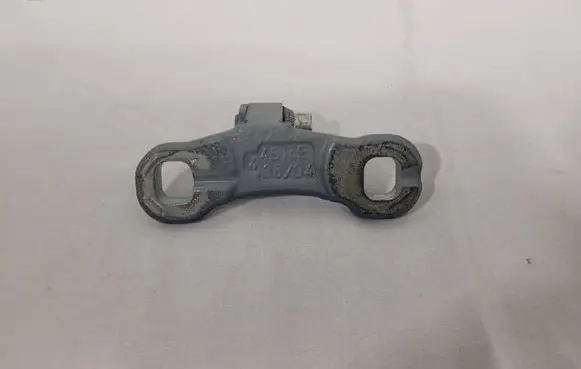 Volvo V50 Rear door lower hinge 446re