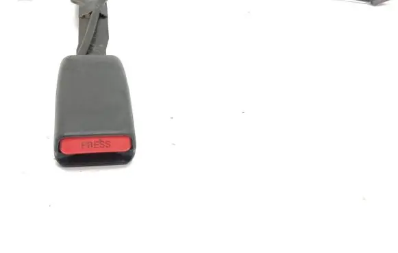 Mazda CX-5 II Front seatbelt buckle