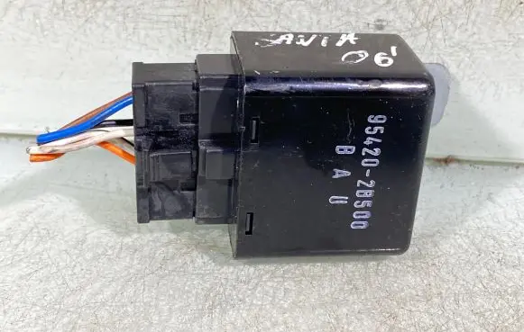 Hyundai Santa Fe Other relay 954202b500