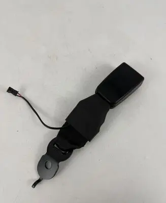 BMW 5 F10 F11 Middle seatbelt buckle (rear) 7243275