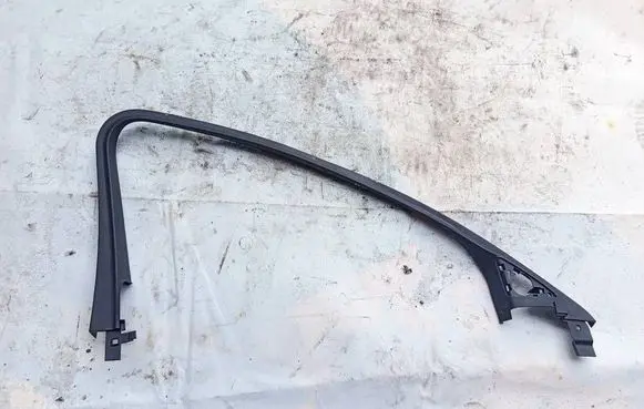 Opel Insignia B Other front door trim element 39144812