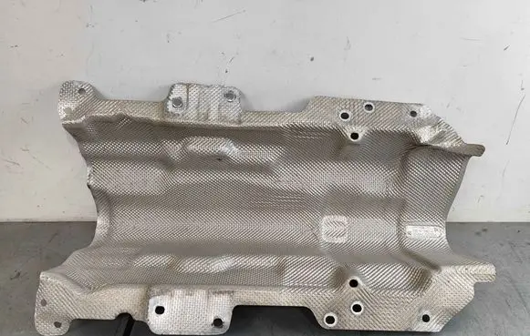 Volvo S90, V90 Exhaust heat shield 32289349 31497437