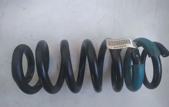 Jeep Grand Cherokee Rear coil spring 68204956AA 956AA