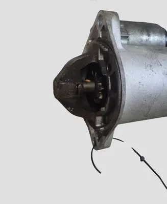 Opel Zafira B Starter motor SS5034
