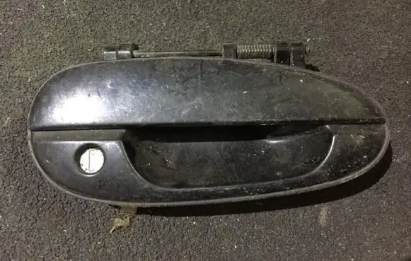 KIA Sephia Front door exterior handle