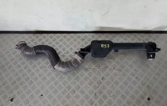 Citroen DS7 Crossback Air intake hose/pipe