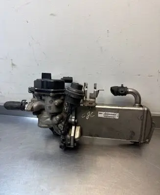 Audi A6 C7 EGR valve cooler MM114C4 V29041282