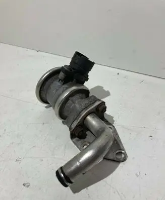 BMW 3 E46 EGR valve 72229512