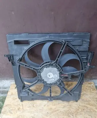 BMW X5 E70 Electric radiator cooling fan 7533558 67327558428 7766569020